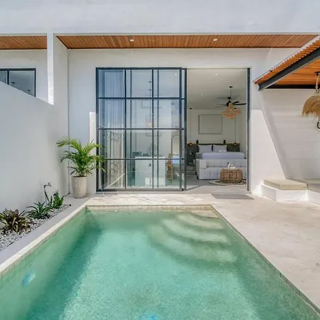 Avasa Villa C7 Brand New 1Br In Berawa, Bali